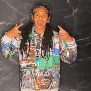 Meet your Posher, Christian